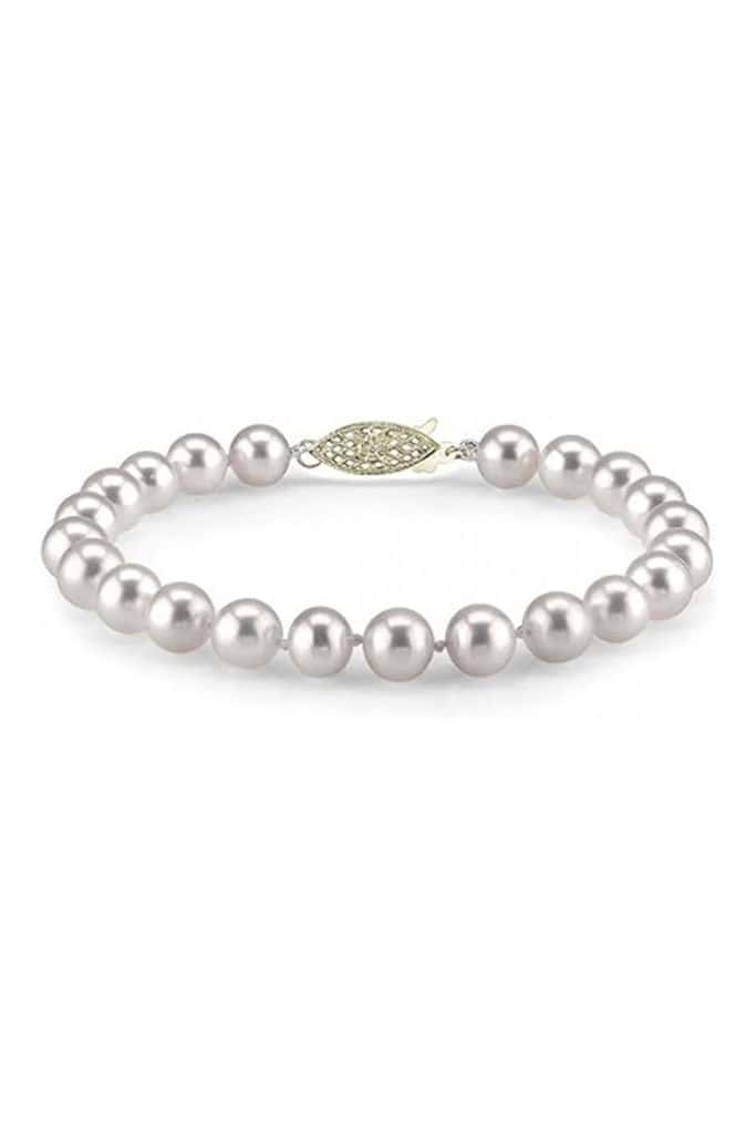 Beachy Jewelry White Pearl Bracelet