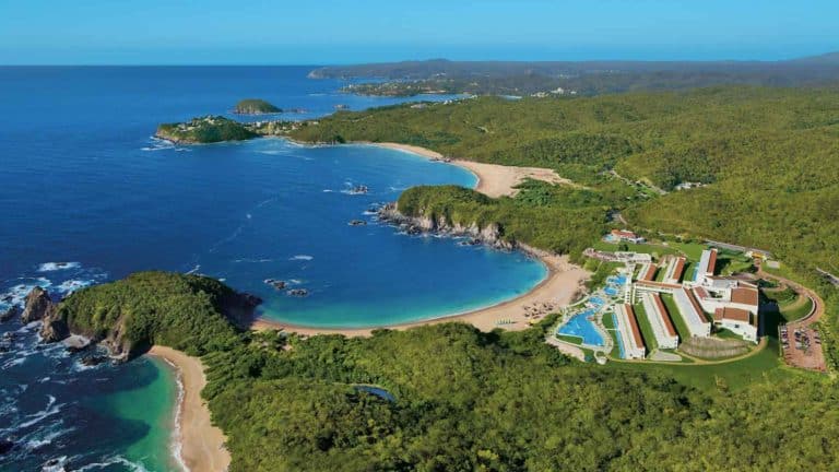 11 Best Huatulco Mexico Resorts for the Perfect Getaway