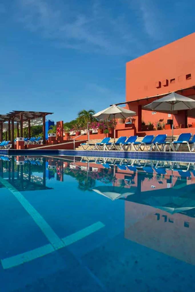 Huatulco Mexico Resorts Las Brisas Resort Pool