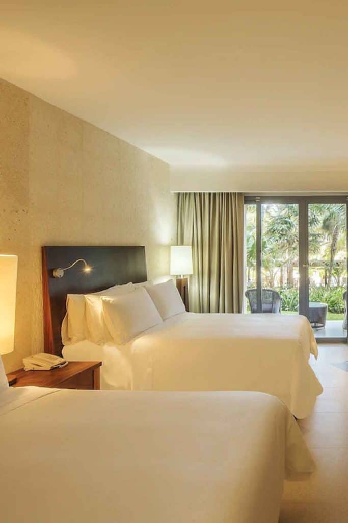 Beach Hotels In Cancun Fiesta Americana Condesa Cancun Suite