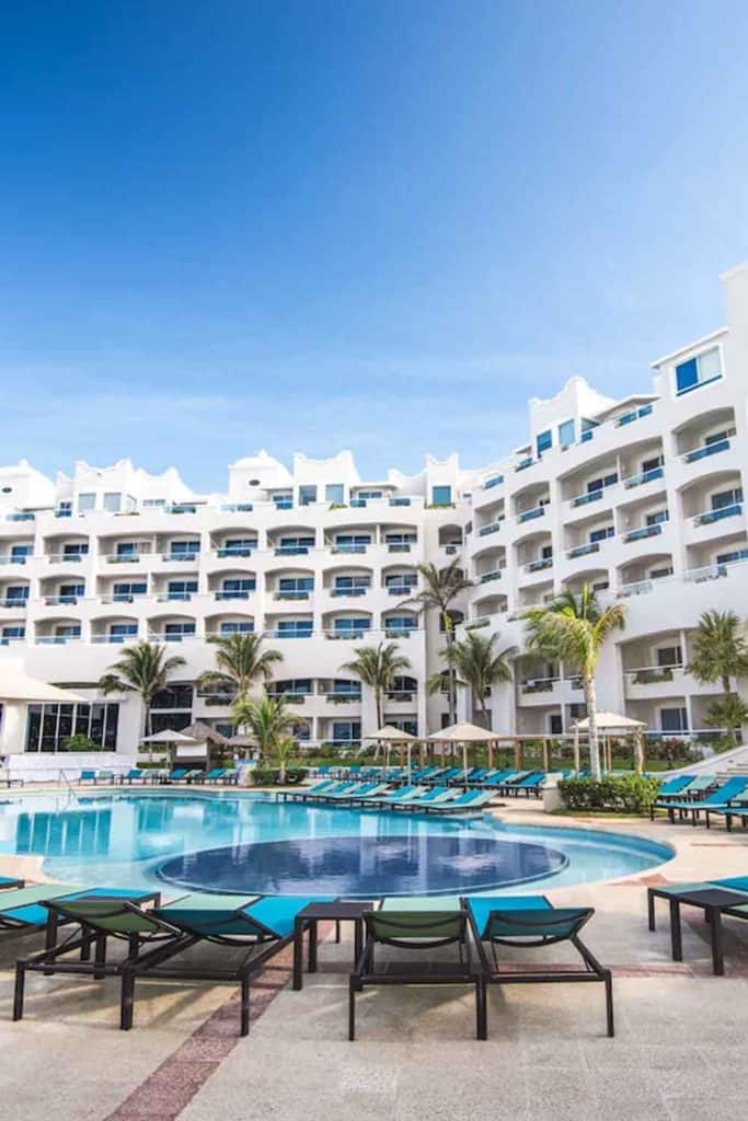 Beach Hotels In Cancun Wyndham Alltra Cancun