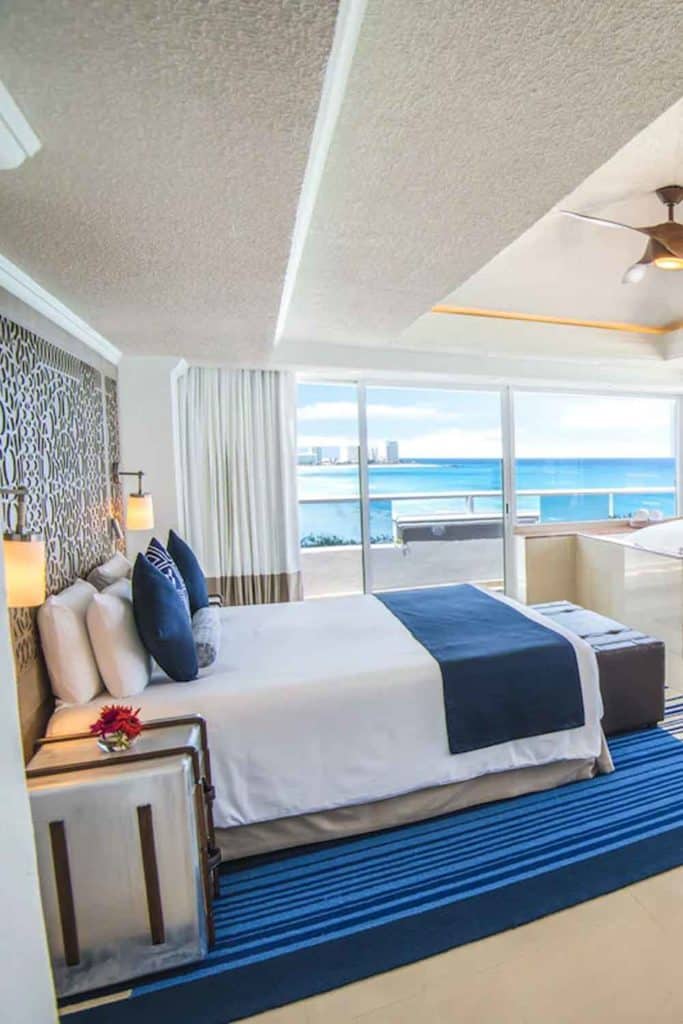 Beach Hotels In Cancun Wyndham Alltra Cancun Suite