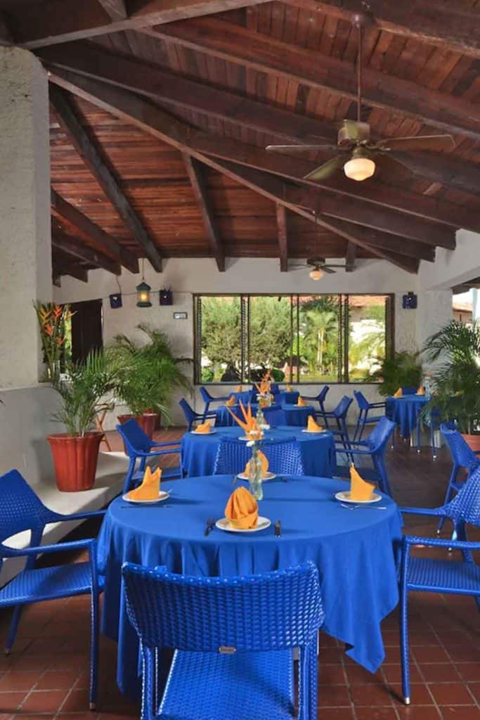 Barra De Navidad Hotels Cabo Blanco Hotel Dining