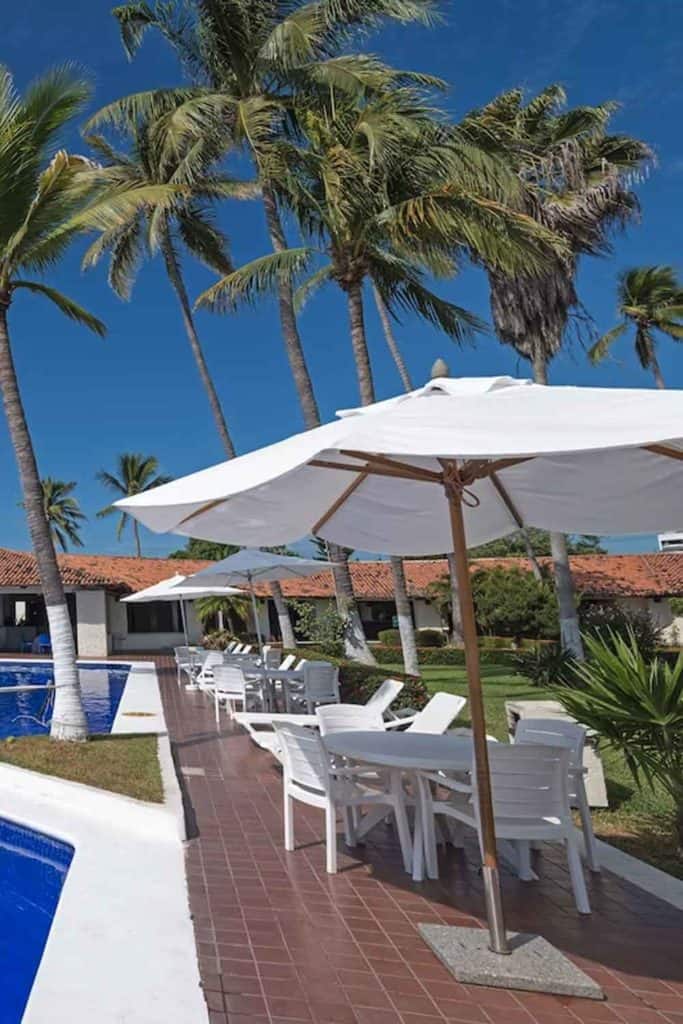 Barra De Navidad Hotels Cabo Blanco Hotel Loungers